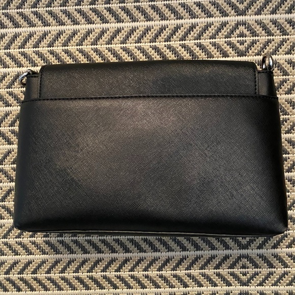 Guess Handbag - Picture 2 of 10